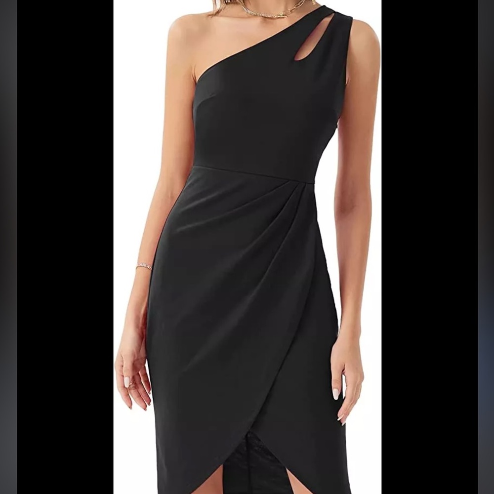 Elegant black one shoulder dress with side zipper enclosure